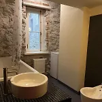 Апартаменты Cozy Loft In The Heart Of Old Town